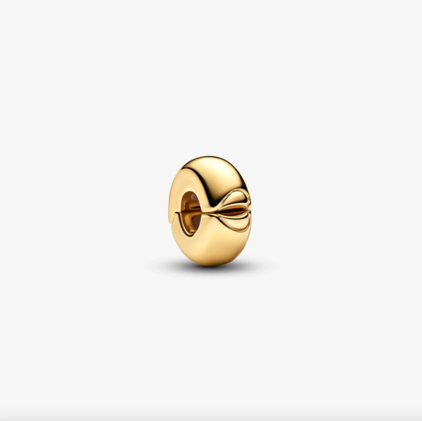 Pandora Round Clip Charm