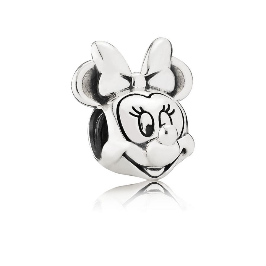 Pandora Minnie Portrait