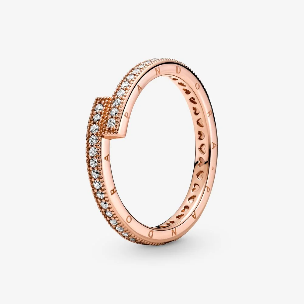 Pandora Sparkling Overlapping Ring